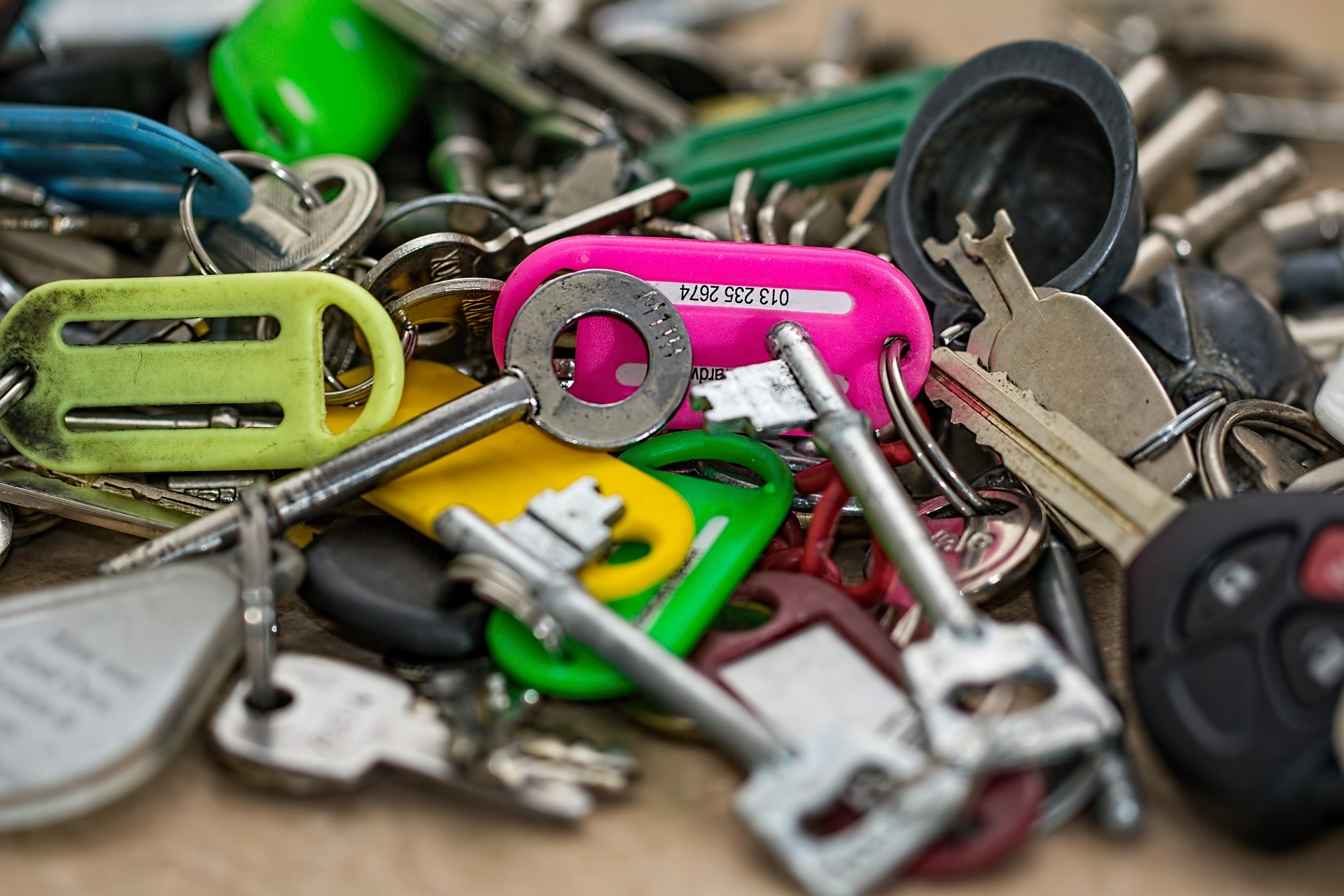 keys-tags-loto-safety keys-tags-loto-safety